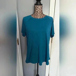 Tek Gear Workout Gear Women's Short Sleeve Shirt Size L Teal Color (EUC)